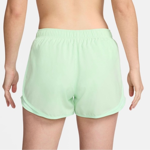 New Nike dri fit woman’s tempo brief lined heather vapor green running shorts - Picture 2 of 12